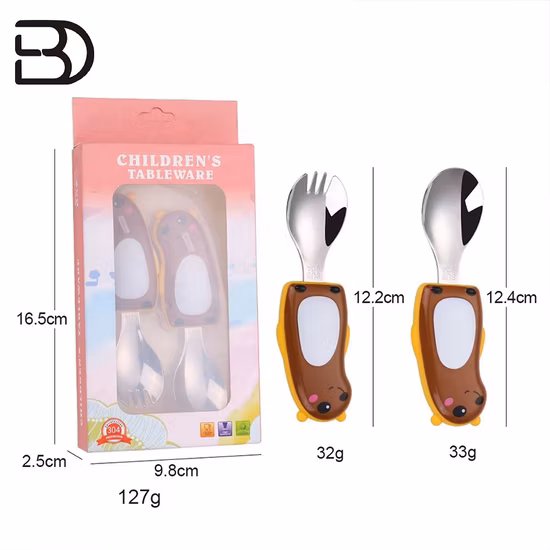 Los cubiertos del acero inoxidable del nuevo diseño con la manija de madera real y los remaches de Alunium venden al por mayor el sistema de cubiertos